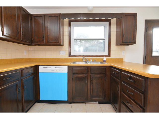 2601 McKenna Boulevard, Madison, WI 53711