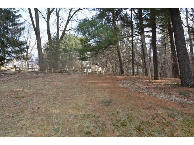 2601 McKenna Boulevard, Madison, WI 53711