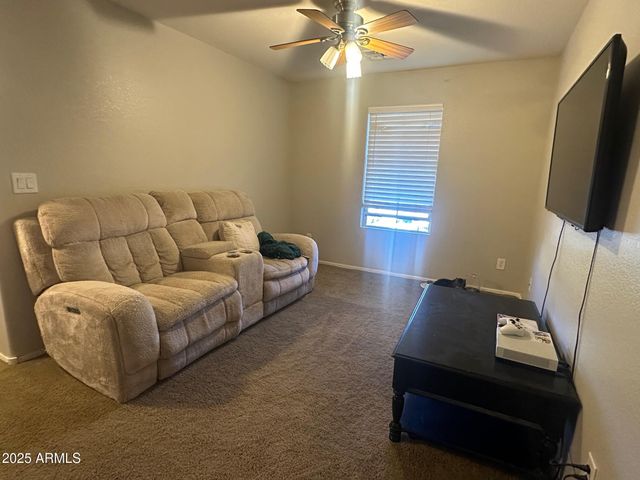 4967 E MEADOW LARK Way, San Tan Valley, AZ 85140