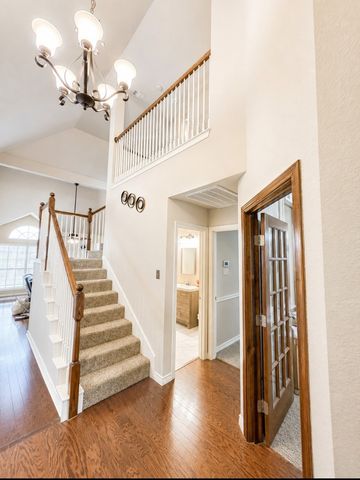 1504 Mountain Laurel Lane, Desoto, TX 75115