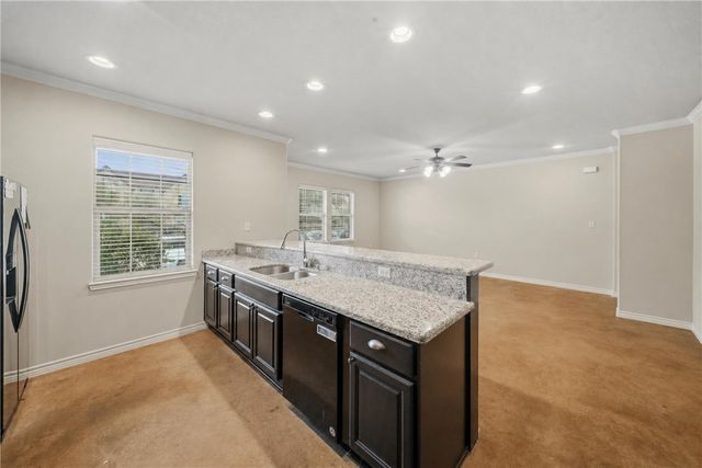 341 Newcomb Lane, College Station, TX 77845