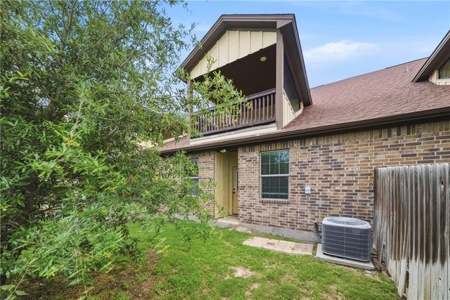 341 Newcomb Lane, College Station, TX 77845