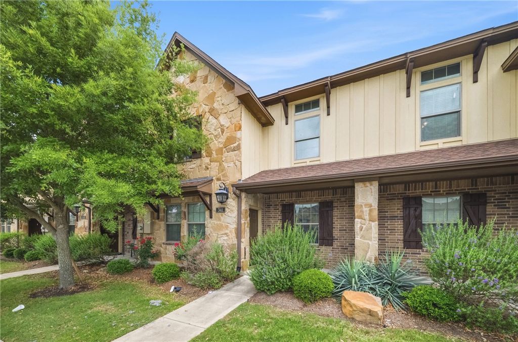 341 Newcomb Lane, College Station, TX 77845