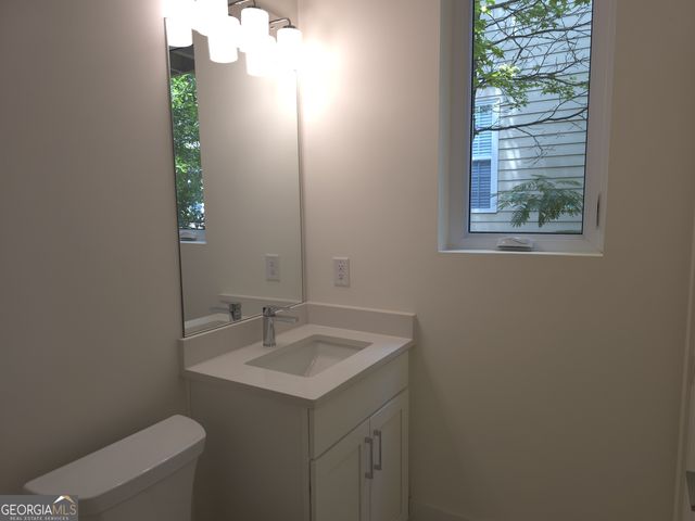 422 Cedar Dust Drive, Decatur, GA 30030