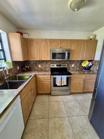 3141 SW 22ND Street, Fort Lauderdale, FL 33312