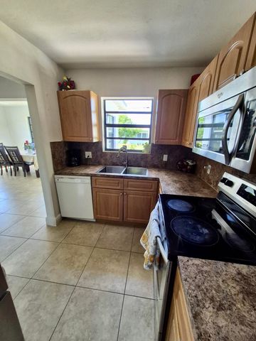 3141 SW 22ND Street, Fort Lauderdale, FL 33312