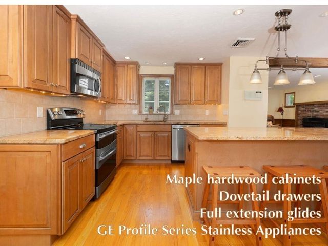 57 Justine Rd, Plymouth, MA 02360