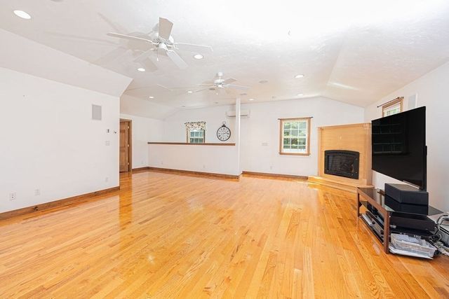 57 Justine Rd, Plymouth, MA 02360
