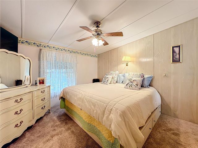 13508 PALM DRIVE, Astatula, FL 34705
