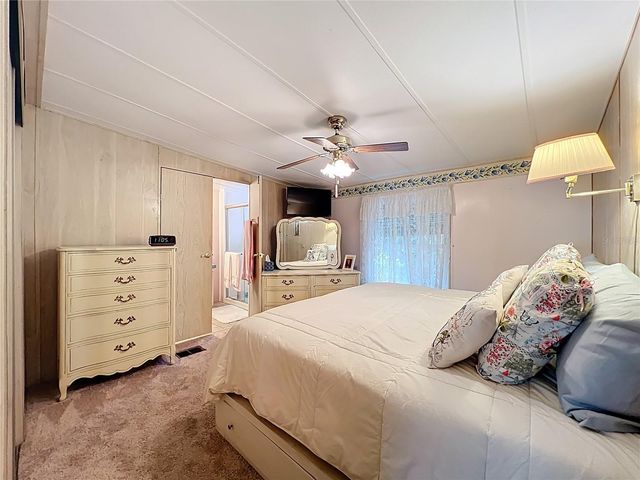 13508 PALM DRIVE, Astatula, FL 34705