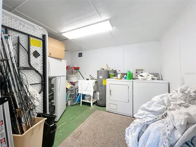 13508 PALM DRIVE, Astatula, FL 34705
