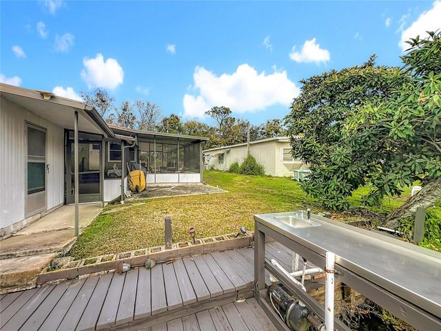 13508 PALM DRIVE, Astatula, FL 34705
