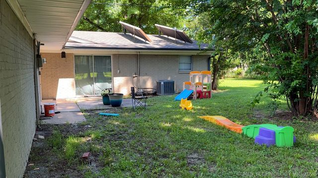 1014 SE 3rd Street, Wagoner, OK 74467