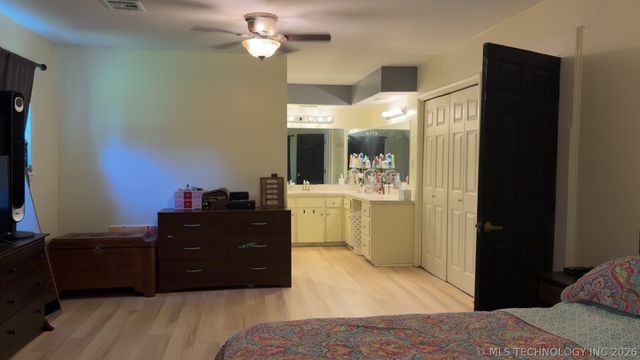 1014 SE 3rd Street, Wagoner, OK 74467