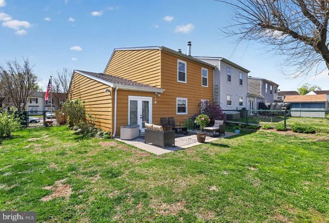 6670 MAYFLOWER DR, Bensalem, PA 19020