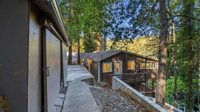 320 Fireside Road, Boulder Creek, CA 95006