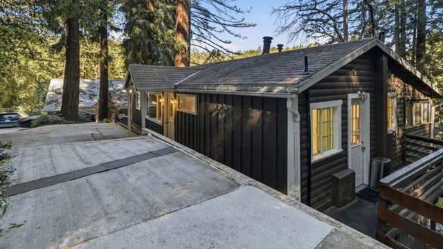 320 Fireside Road, Boulder Creek, CA 95006