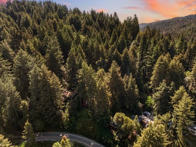 320 Fireside Road, Boulder Creek, CA 95006