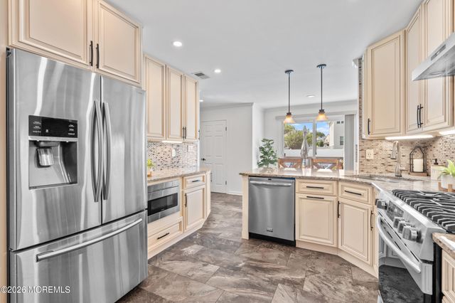 43 Sun Hollow Road, Howell, NJ 07731