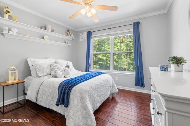 43 Sun Hollow Road, Howell, NJ 07731