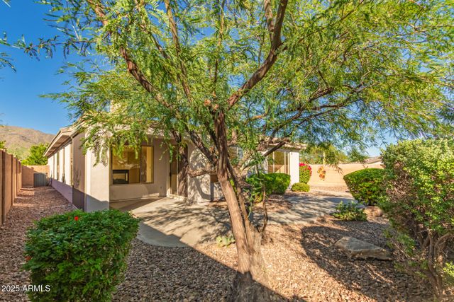 2335 W MUIRFIELD Drive, Anthem, AZ 85086