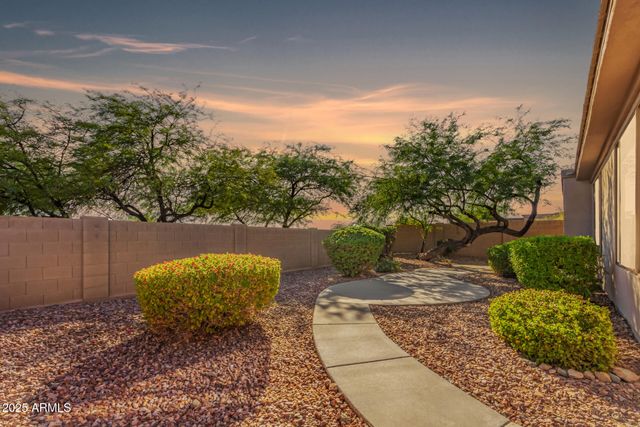 2335 W MUIRFIELD Drive, Anthem, AZ 85086
