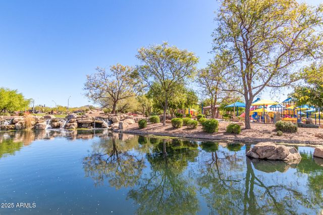 2335 W MUIRFIELD Drive, Anthem, AZ 85086