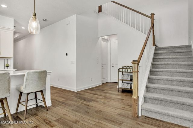 3239 FIERA VISTA Drive, Jacksonville, FL 32246