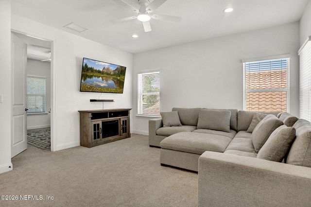 3239 FIERA VISTA Drive, Jacksonville, FL 32246