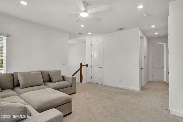 3239 FIERA VISTA Drive, Jacksonville, FL 32246