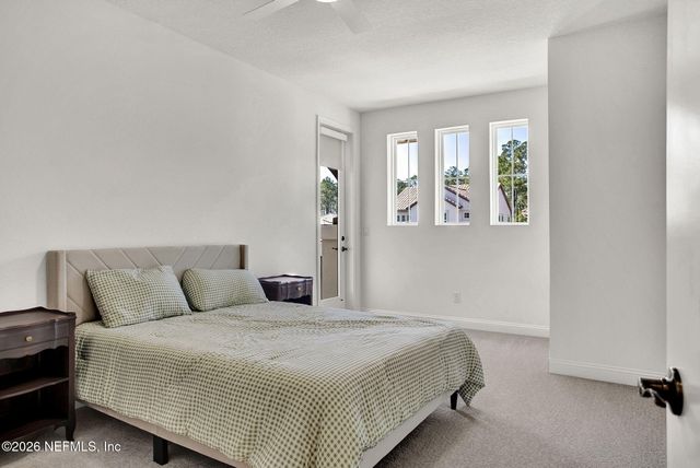 3239 FIERA VISTA Drive, Jacksonville, FL 32246