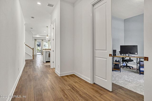 3239 FIERA VISTA Drive, Jacksonville, FL 32246