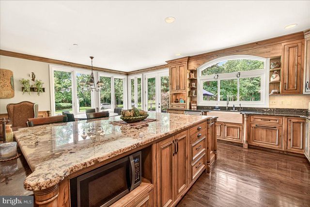 8418 PETERS RD, Frederick, MD 21704