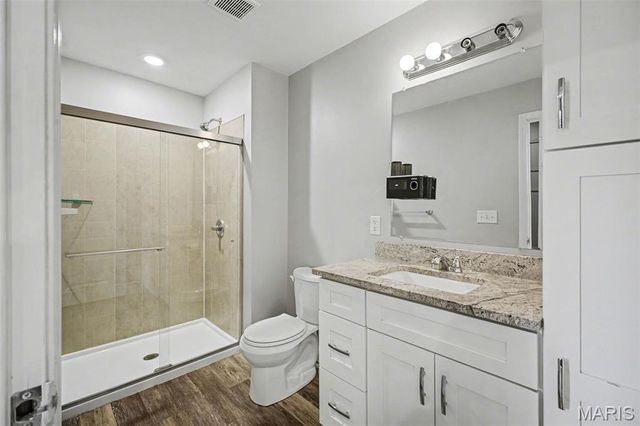 130 N Indiana Avenue, Belleville, IL 62221