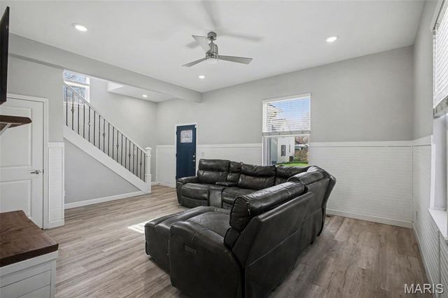 130 N Indiana Avenue, Belleville, IL 62221