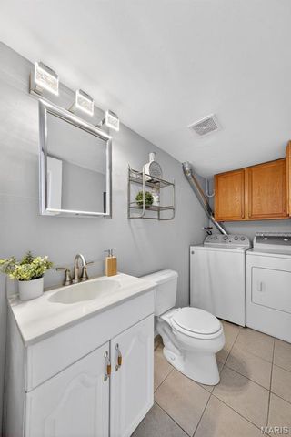 4044 Paule Avenue, St Louis, MO 63125