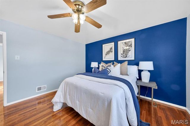 4044 Paule Avenue, St Louis, MO 63125