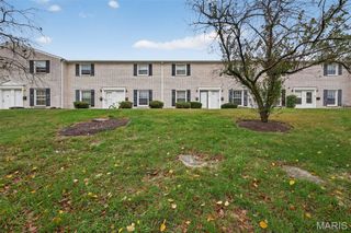 4044 Paule Avenue, St Louis, MO 63125