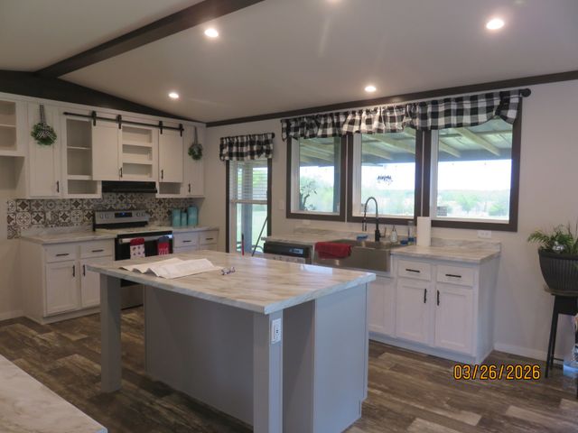 1780 County Road 4109, Campbell, TX 75422