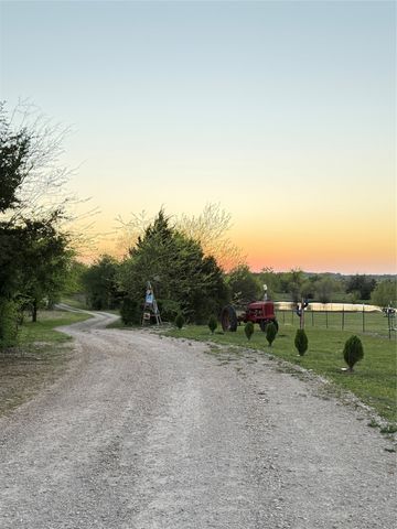 1780 County Road 4109, Campbell, TX 75422