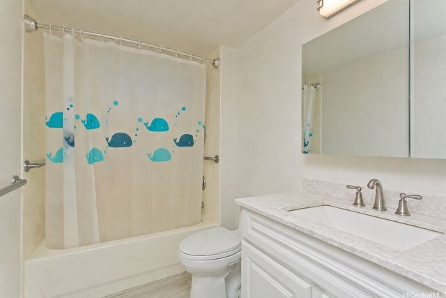 1448 Young Street 203, Honolulu, HI 96814