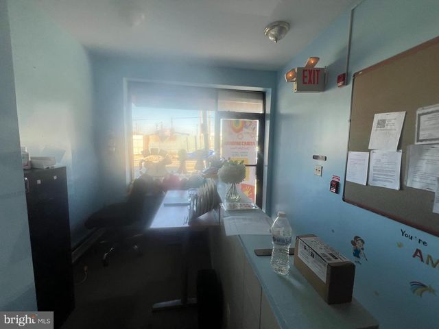 4952 LANCASTER AVE, Philadelphia, PA 19131