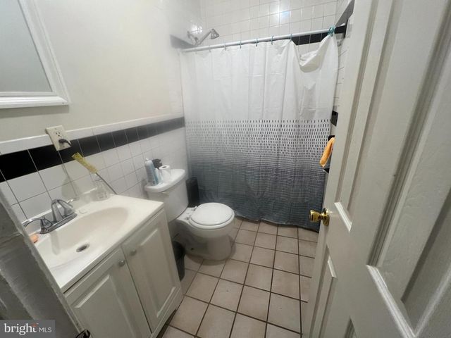 4952 LANCASTER AVE, Philadelphia, PA 19131