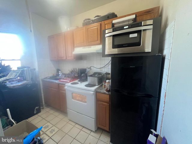 4952 LANCASTER AVE, Philadelphia, PA 19131