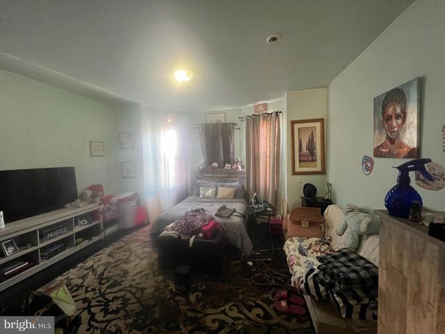 4952 LANCASTER AVE, Philadelphia, PA 19131