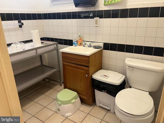 4952 LANCASTER AVE, Philadelphia, PA 19131