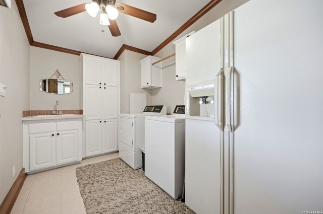 3095 Ranch Road 165, Blanco, TX 78606