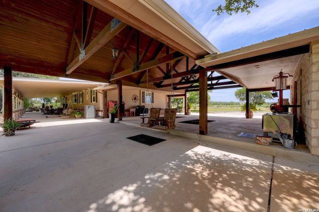 3095 Ranch Road 165, Blanco, TX 78606