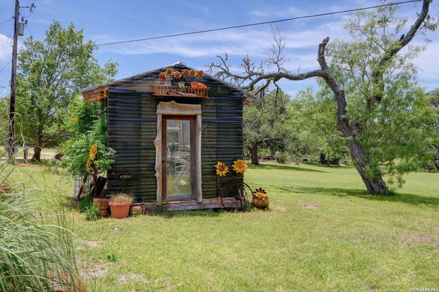 3095 Ranch Road 165, Blanco, TX 78606