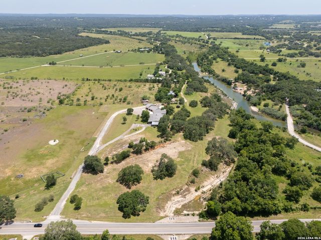 3095 Ranch Road 165, Blanco, TX 78606